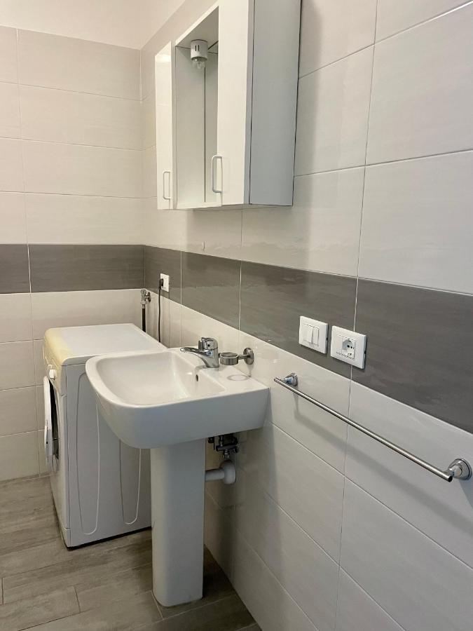 Residence Luna 1-107 Линяно Сабиадоро Екстериор снимка